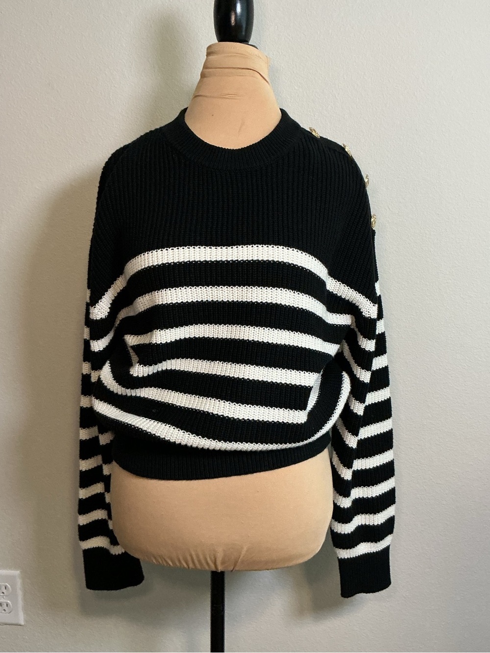 Black & White Striped Crewneck Women's Sweater